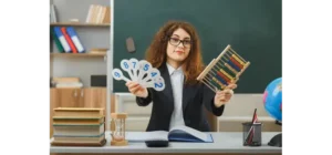 A-teacher-is-showing-numbers-to-explain-modal-in-maths
